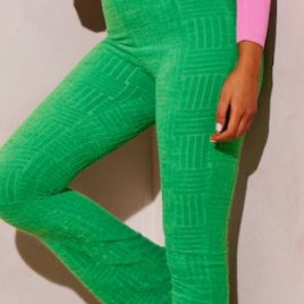 Pretty Little Thing Tall Green Toweling Skinny Flare NWT Misses Size 6